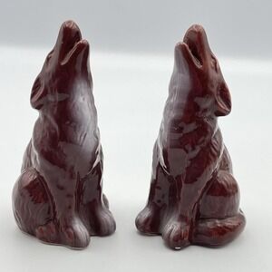 Vintage 1995 Ceramic Howling Wolf Salt‎ And Pepper Shakers Set Brown Wolves